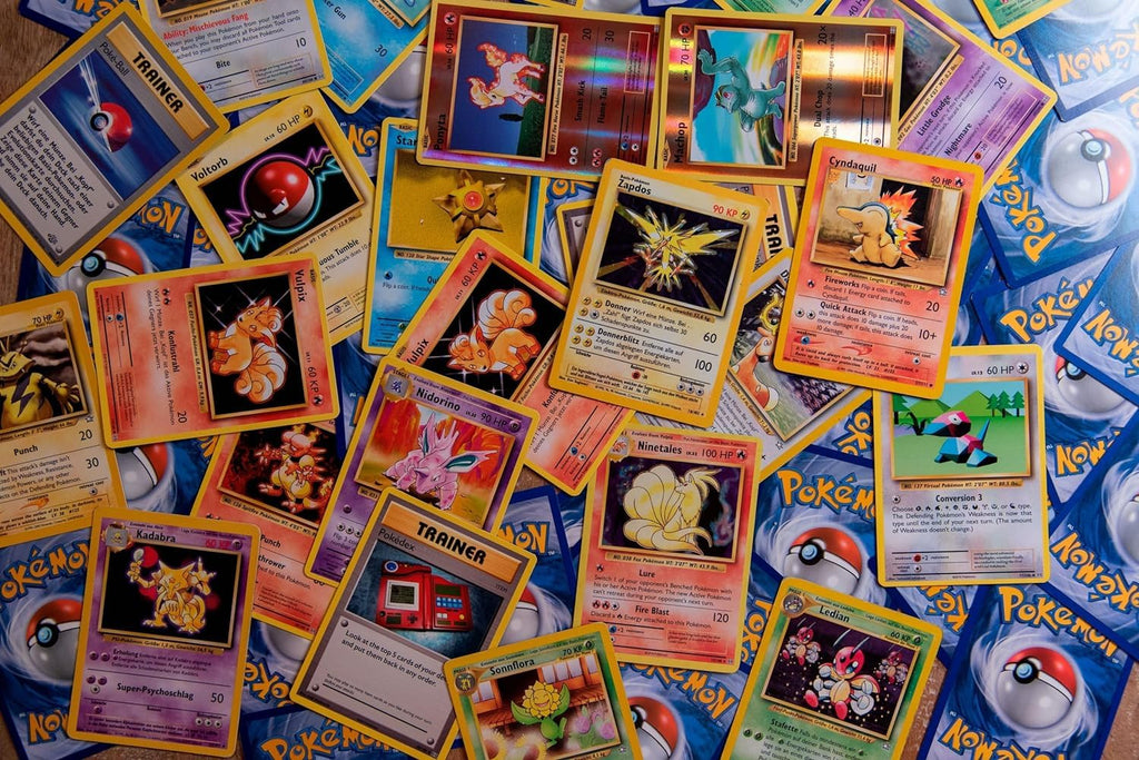 Pokémon 100 Pokemon Card Lot with Legendary Ultra Rare Cards- Bundle with a LCC Deck Box Included - 3
